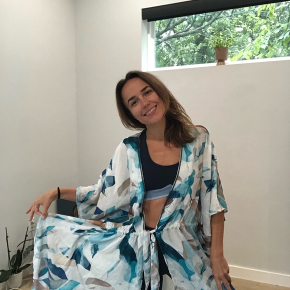 Cover up only: Cosita Linda Swimwear - Picture 5 of 7